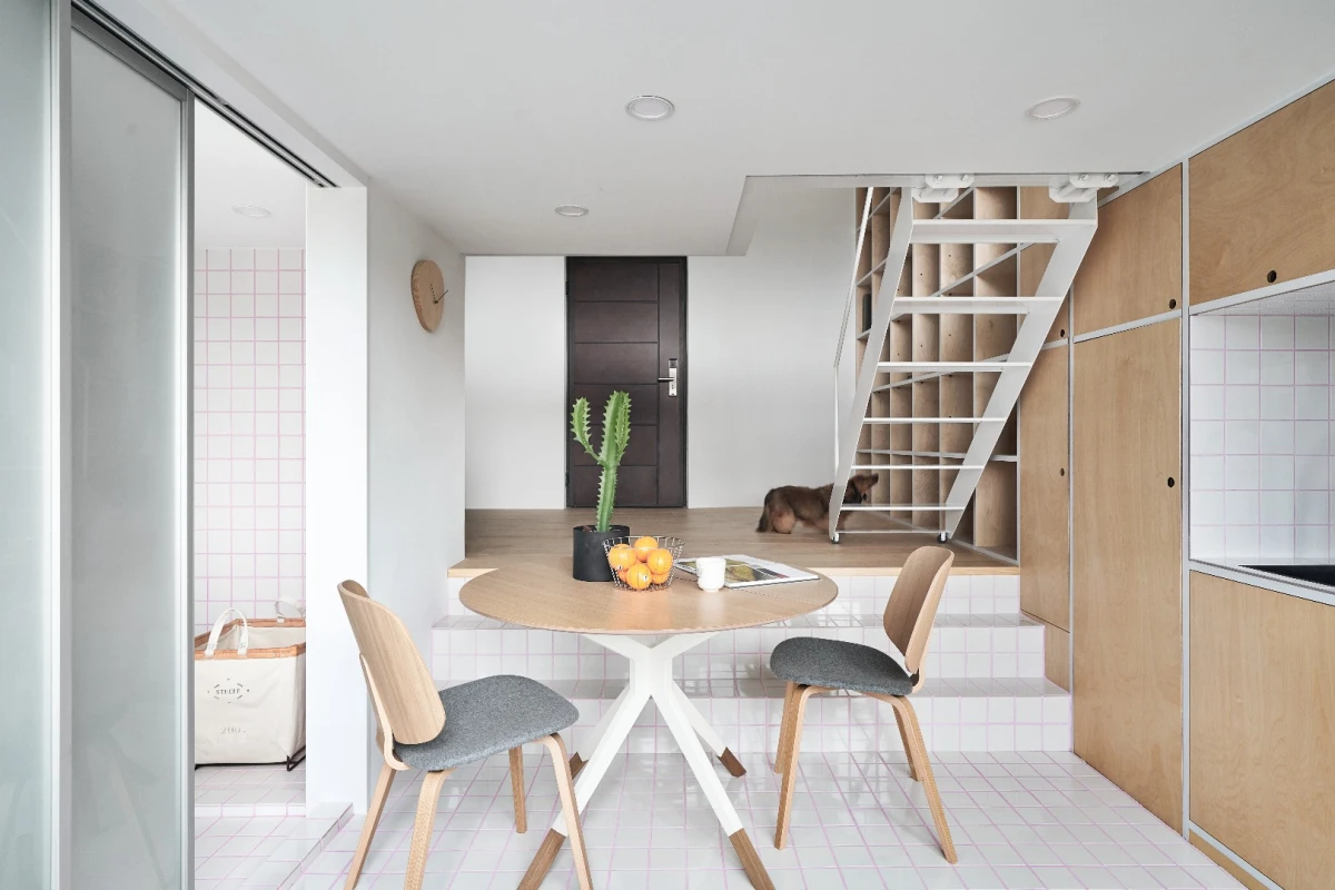 The Muzha Micro Flat is a 33-sq m (335-sq ft) unit in the Muzha district of Taipei