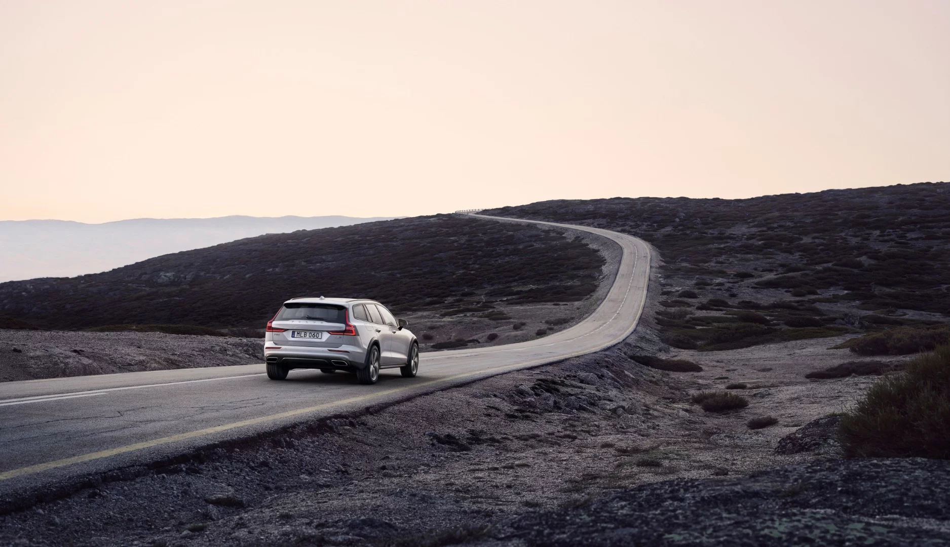 The V60 Cross Country was designed to drive from "suburb to skogen"