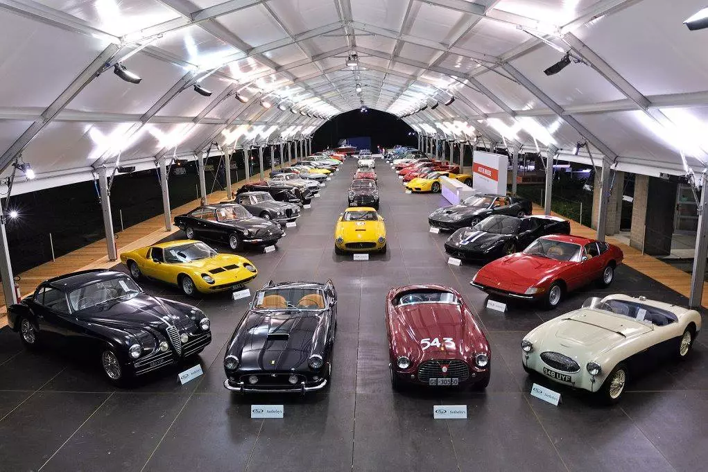 The scene at Villa Erba on Friday evening