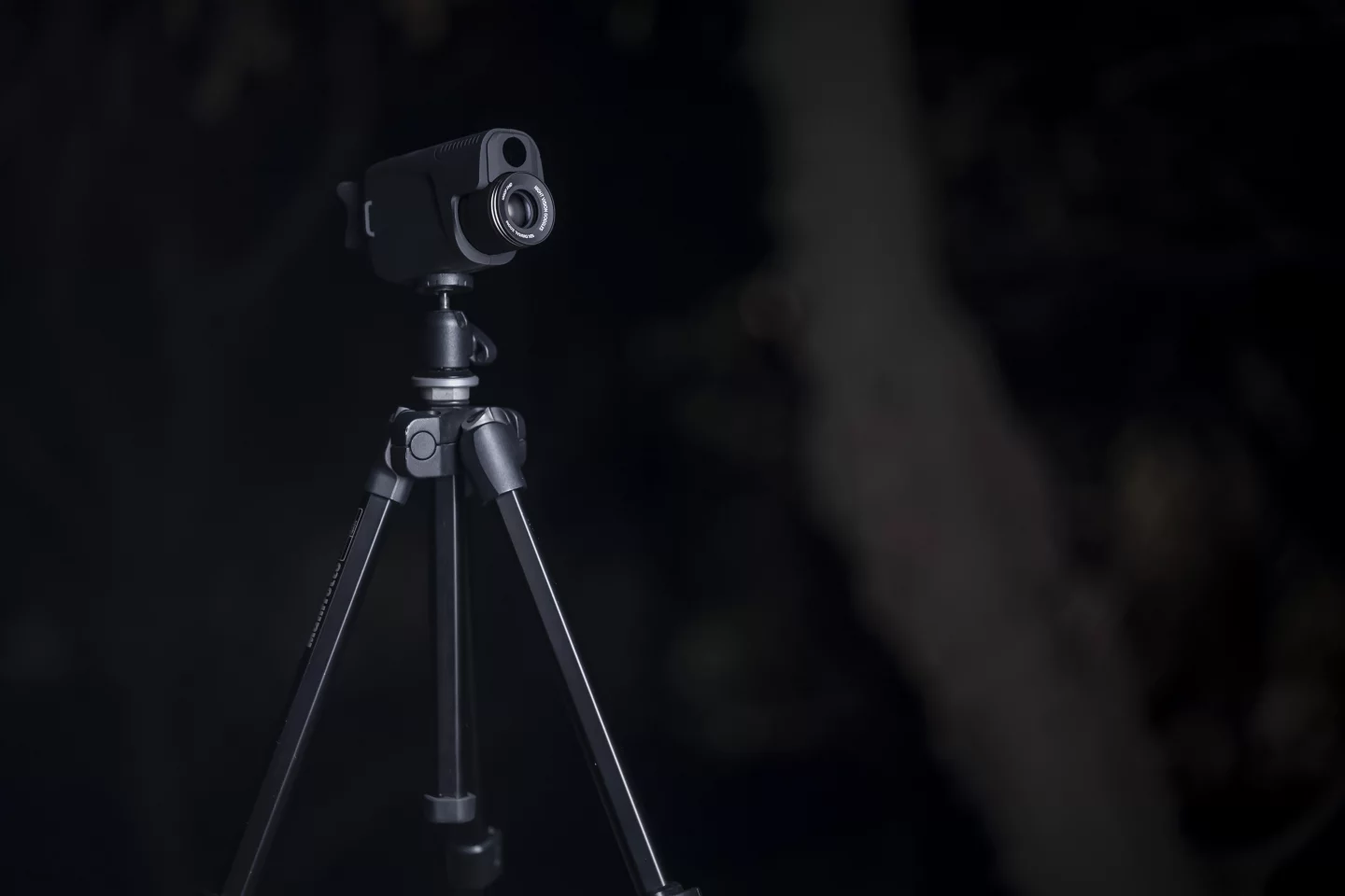 The Duovox Ultra monocular includes a tripod mount for shake-free after-dark footage