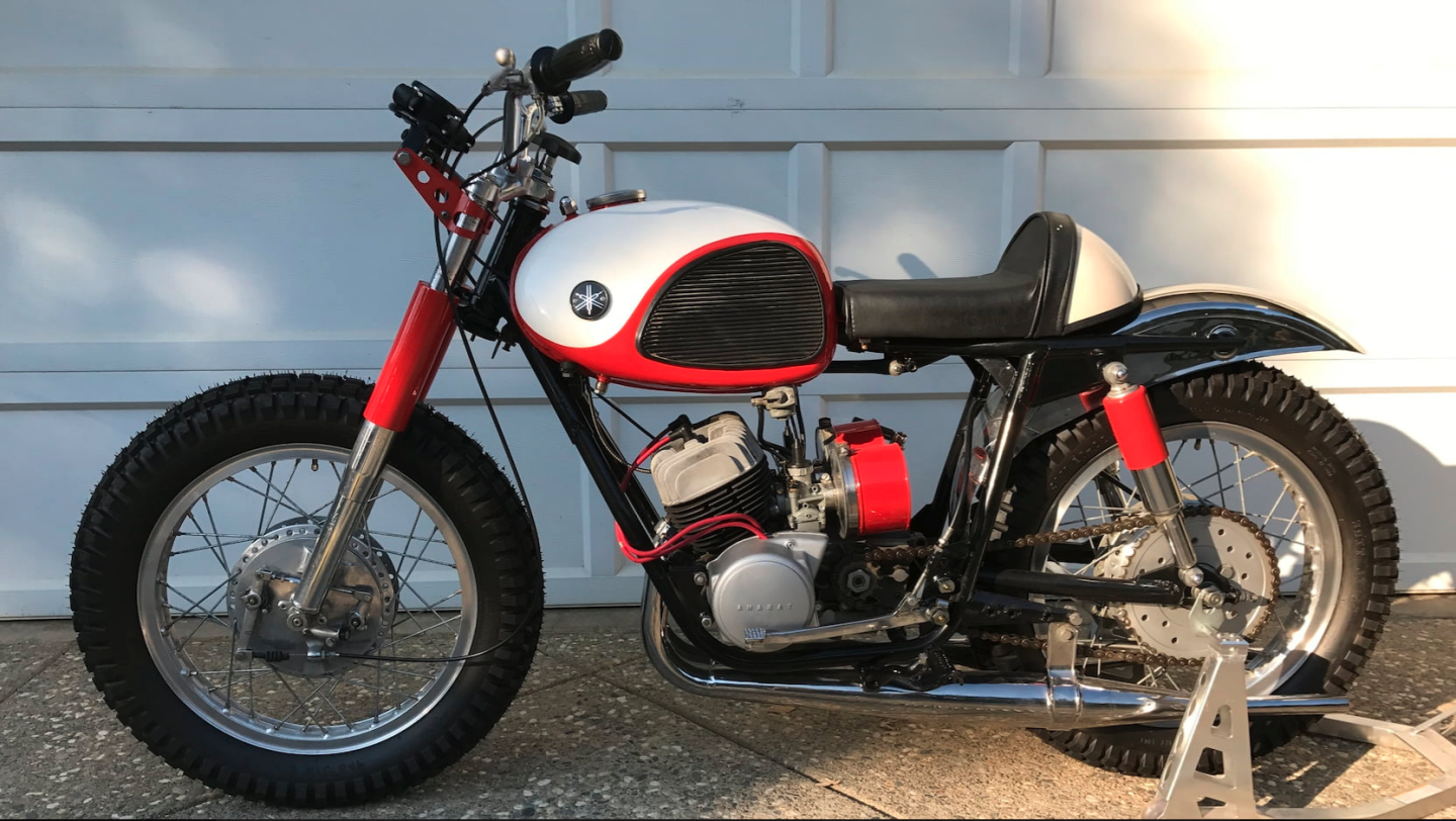 One of motorcycling's finest writers, Kevin Cameron, recently wrote about this bike. The 1965 Yamaha 250 Ascot Scrambler was at the bleeding edge of two-stroke development in period and helped launch a racing dynasty that touched almost every major rider until recently. The Yamaha 250 Ascot Scrambler launched the careers of many people beyond Erv Kanemoto.