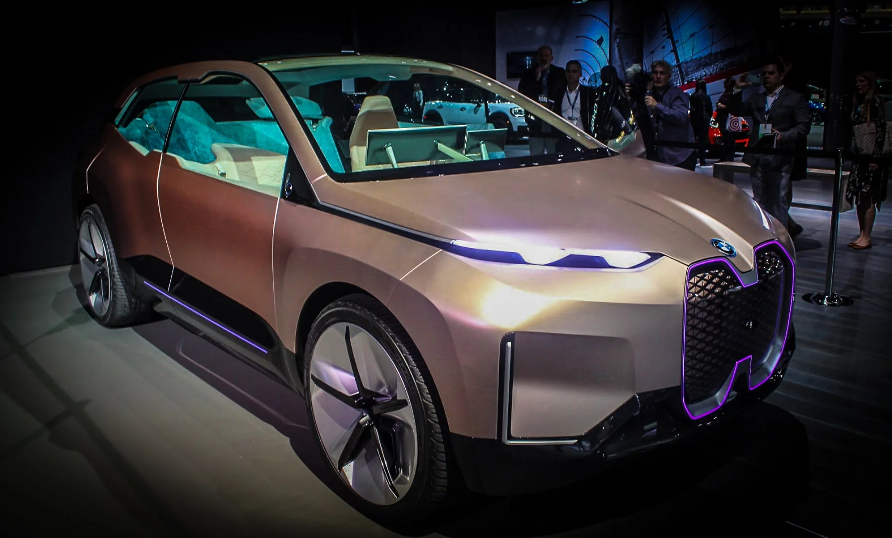 BMW Vision iNext at the 2018 LA Auto Show