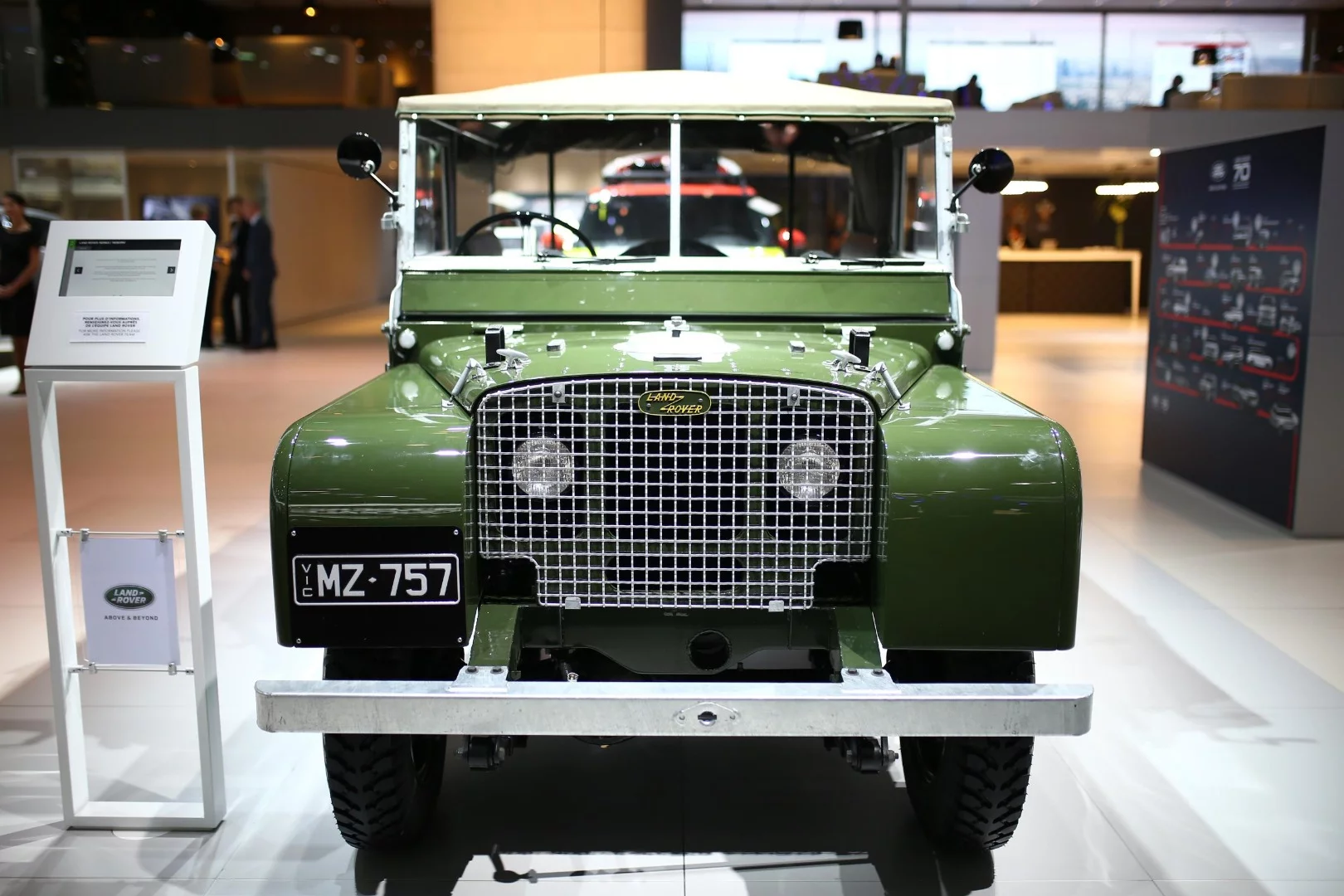Land Rover celebrates its 70th anniversary and shows the Series I "Reborn"