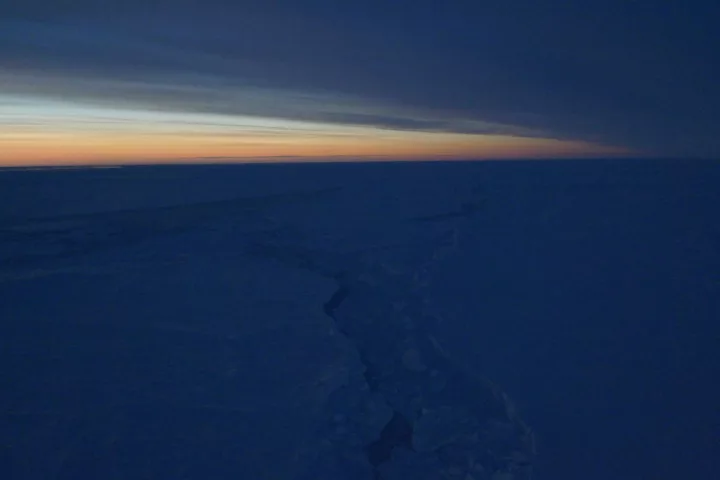 An Antartic solar exclipse seen in 2015