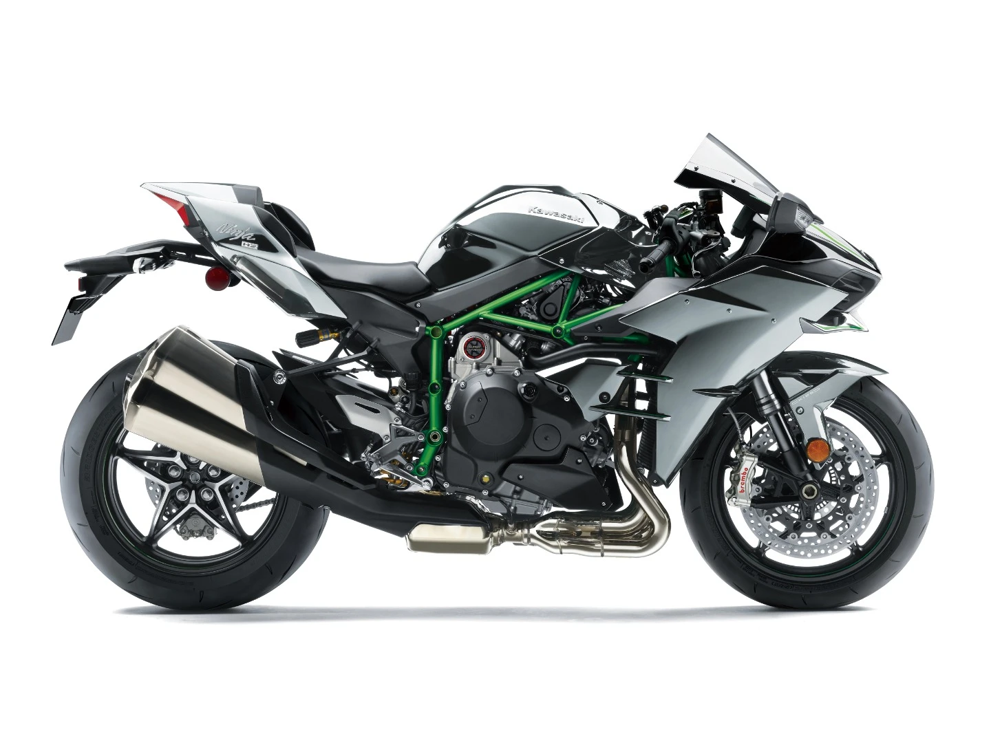 The 2019 Kawasaki Ninja H2 comes with self-healing paint