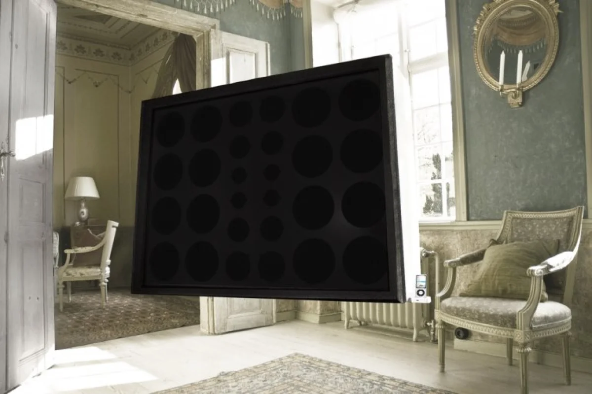 The Wall of Sound booms out 125W of tube-driven audio