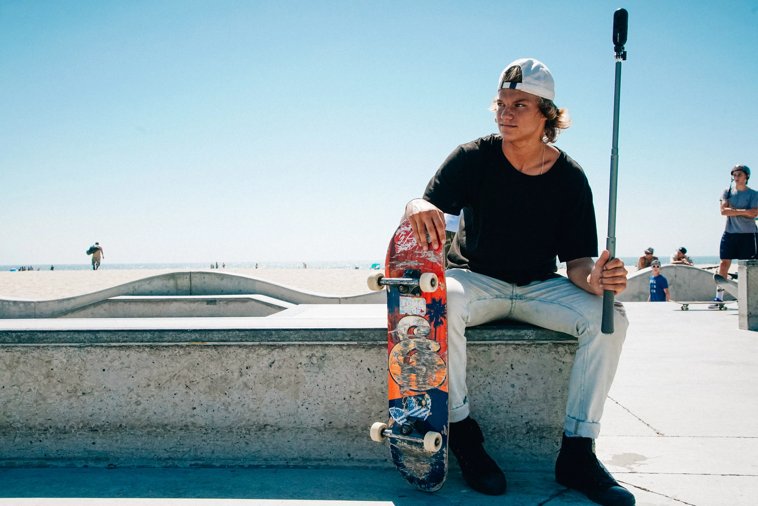 The Insta360 One shoots photos at 24-megapixels