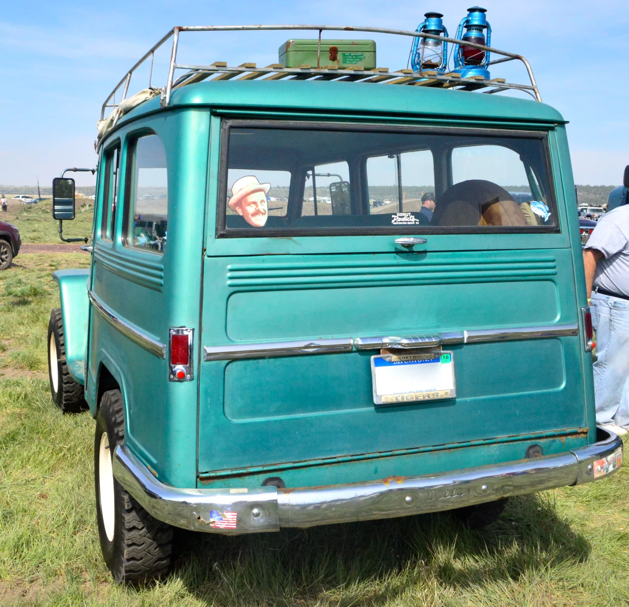 An old school road trip wagon