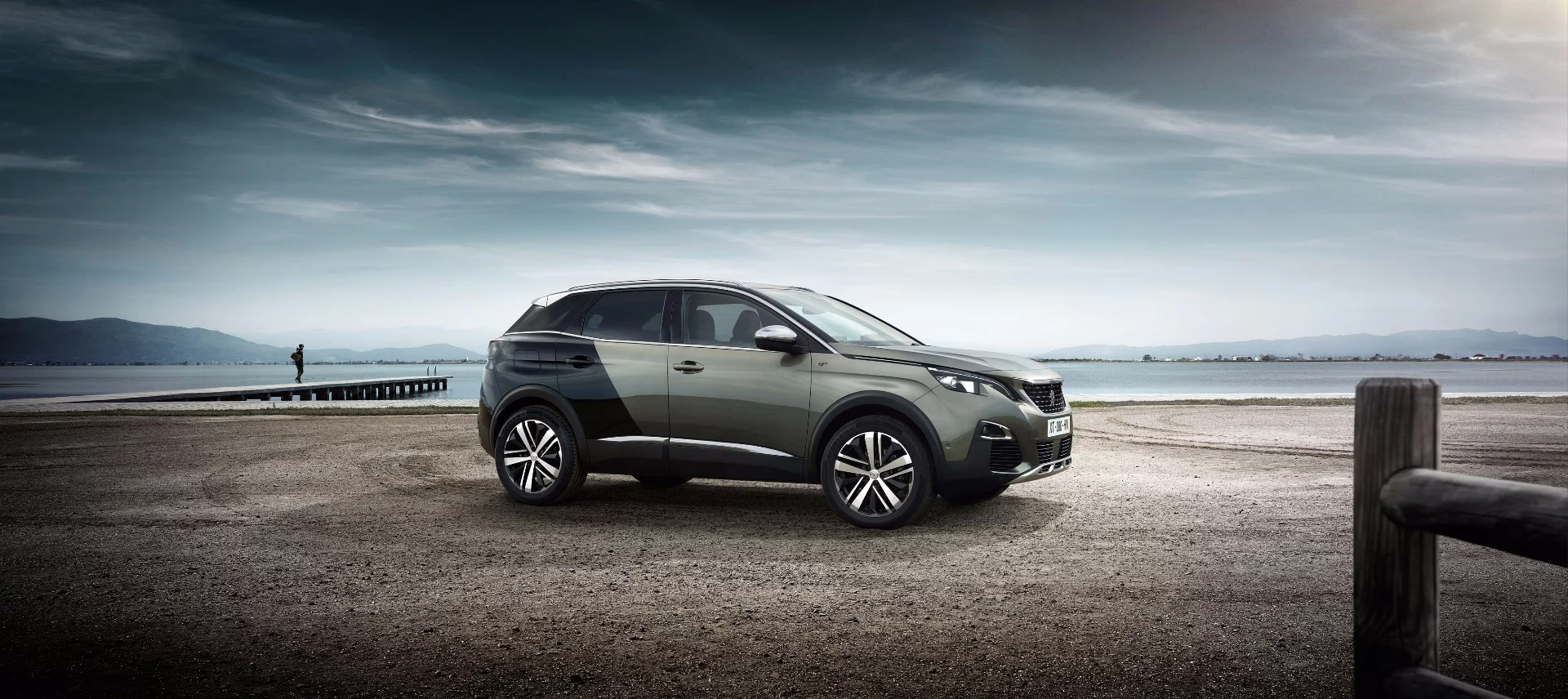 The 3008 GT can be bought with a Coupe Franche paintjob