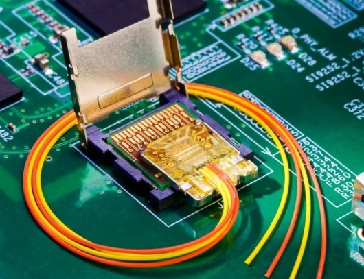 Intel is preparing to ship Light Peak components for device adoption in 2010