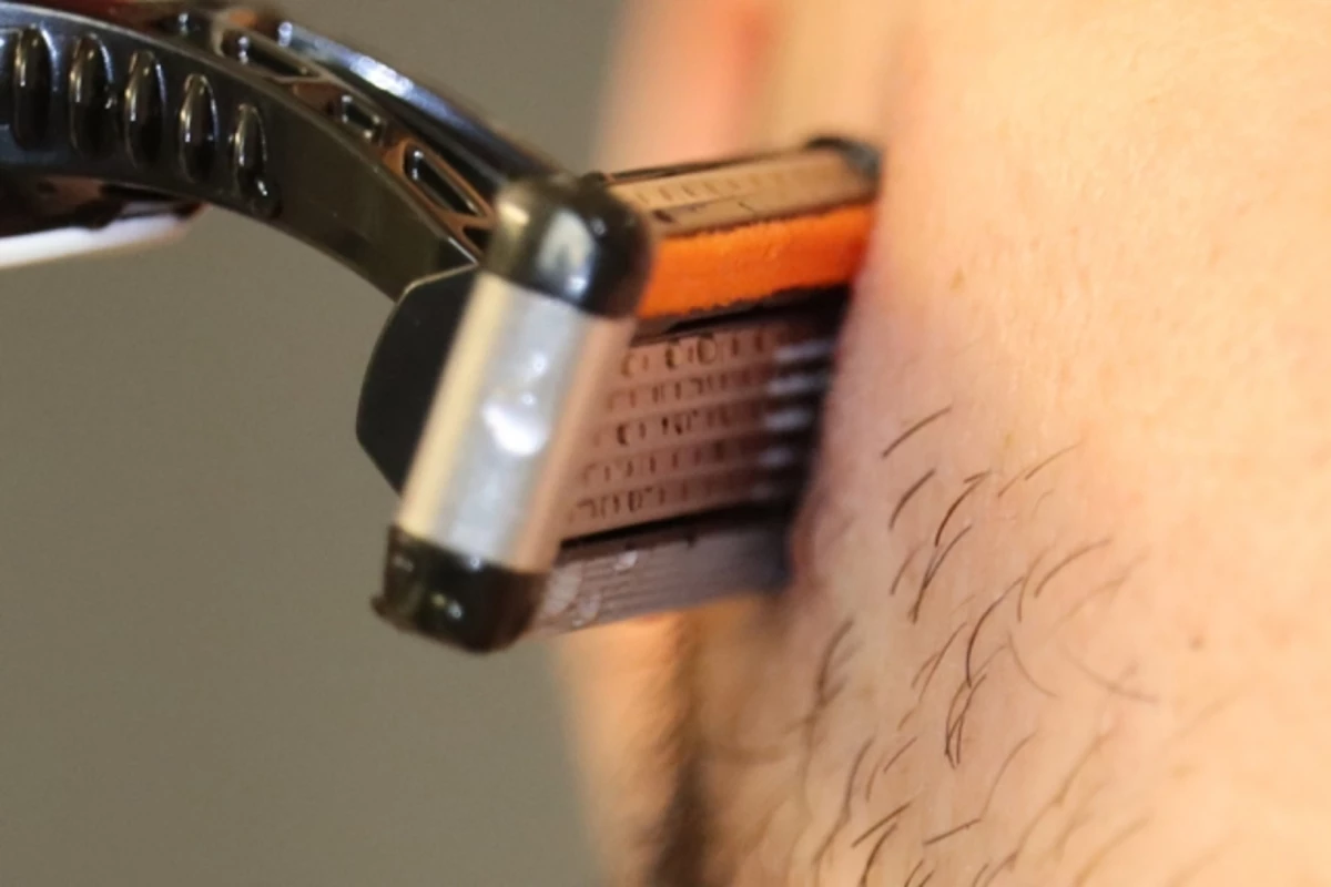 Science has discovered why razor blades go dull even though the hairs they cut are much softer than steel
