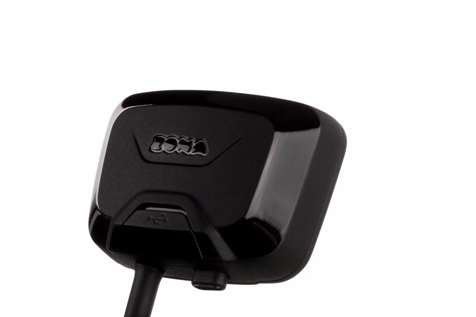 The Zona receiver unit hosts a mini-USB plug for charging