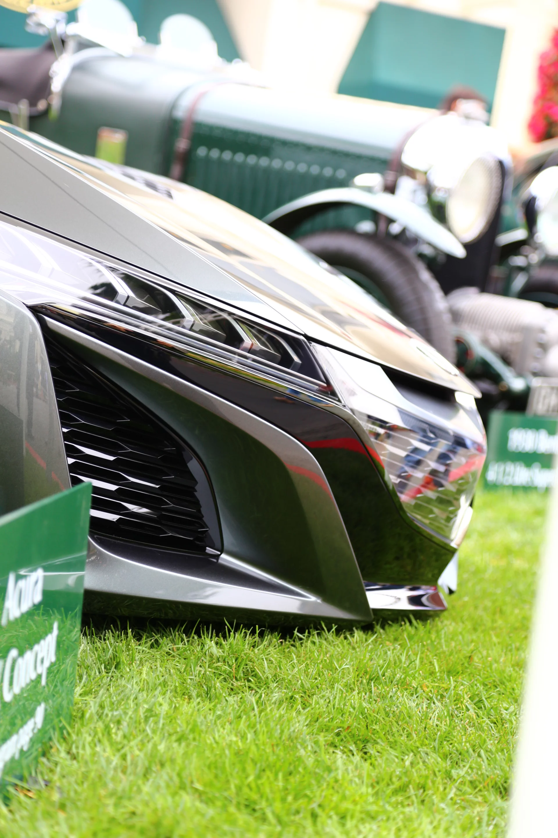 Acura NSX Concept is a new, contemporary, hybridized take on the original 90's NSX sought after by the likes of Jay Leno and one Jerry Seinfeld (Photo: Angus MacKenzie/Gizmag.com)