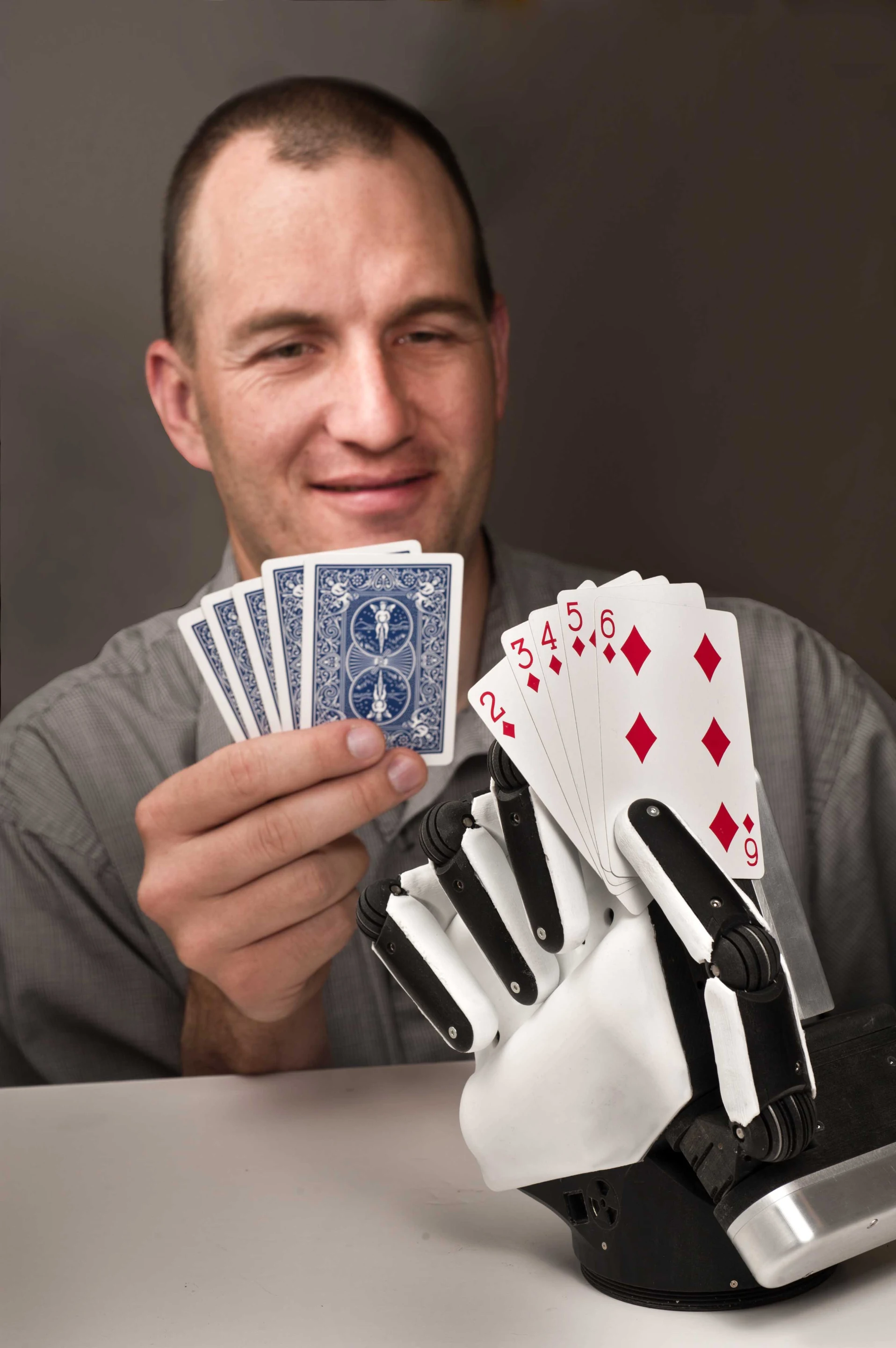 The Sandia Hand combines high dexterity with very low production costs (Photo: Sandia Laboratories)