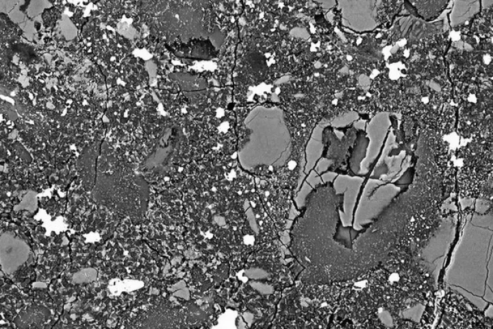 The minute particles seen in this microscope image actually make up 38 percent of the volume of our planet (Image: Caltech/Argonne National Laboratory)