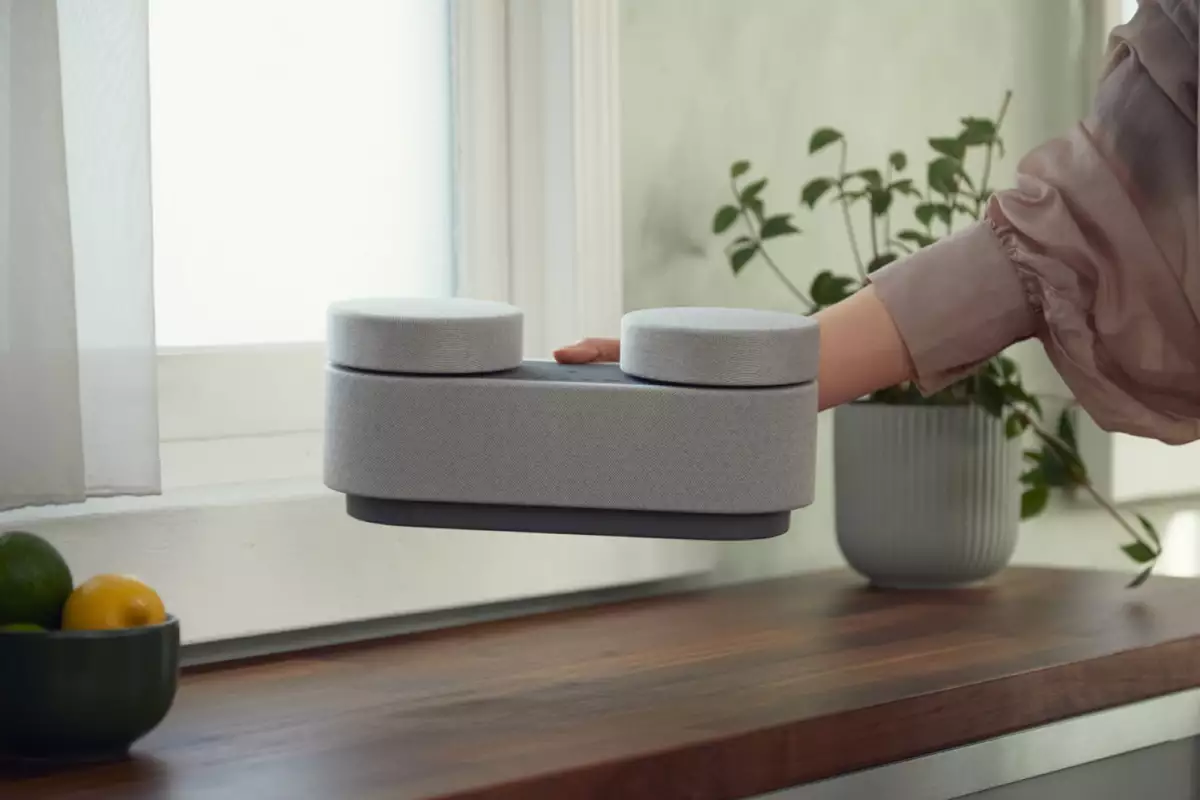 The HT-AX7 features Sony's Spatial Sound Mapping technology for portable immersive audio