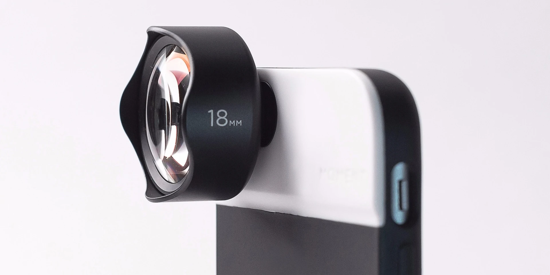 The Wide and Tele Moment lenses cost US$100 each