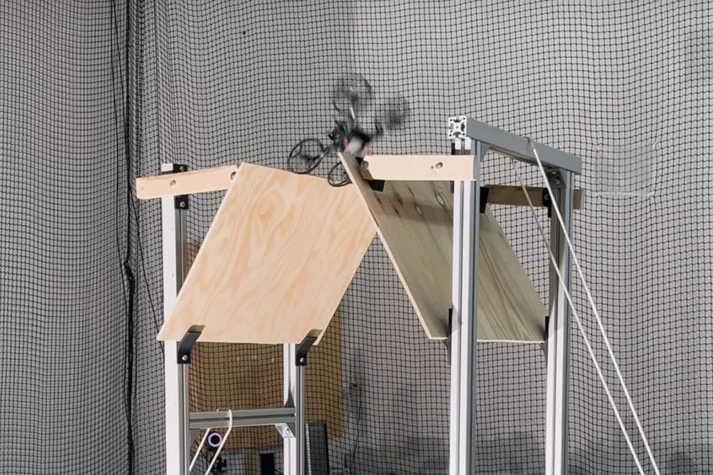 The Morphy pops up through an opening narrower than itself