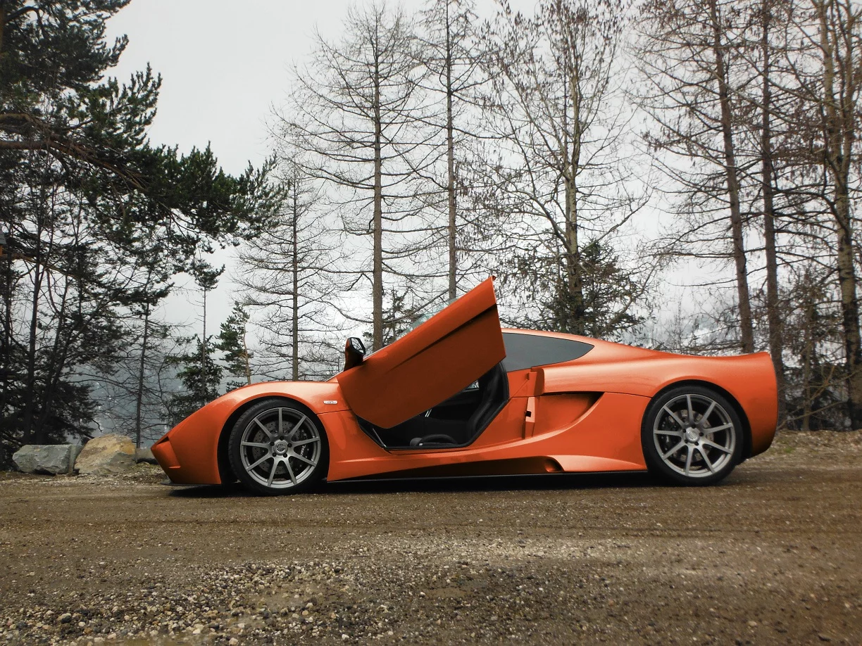 The inclusion of dihedral scissor-doors is a nice supercar touch