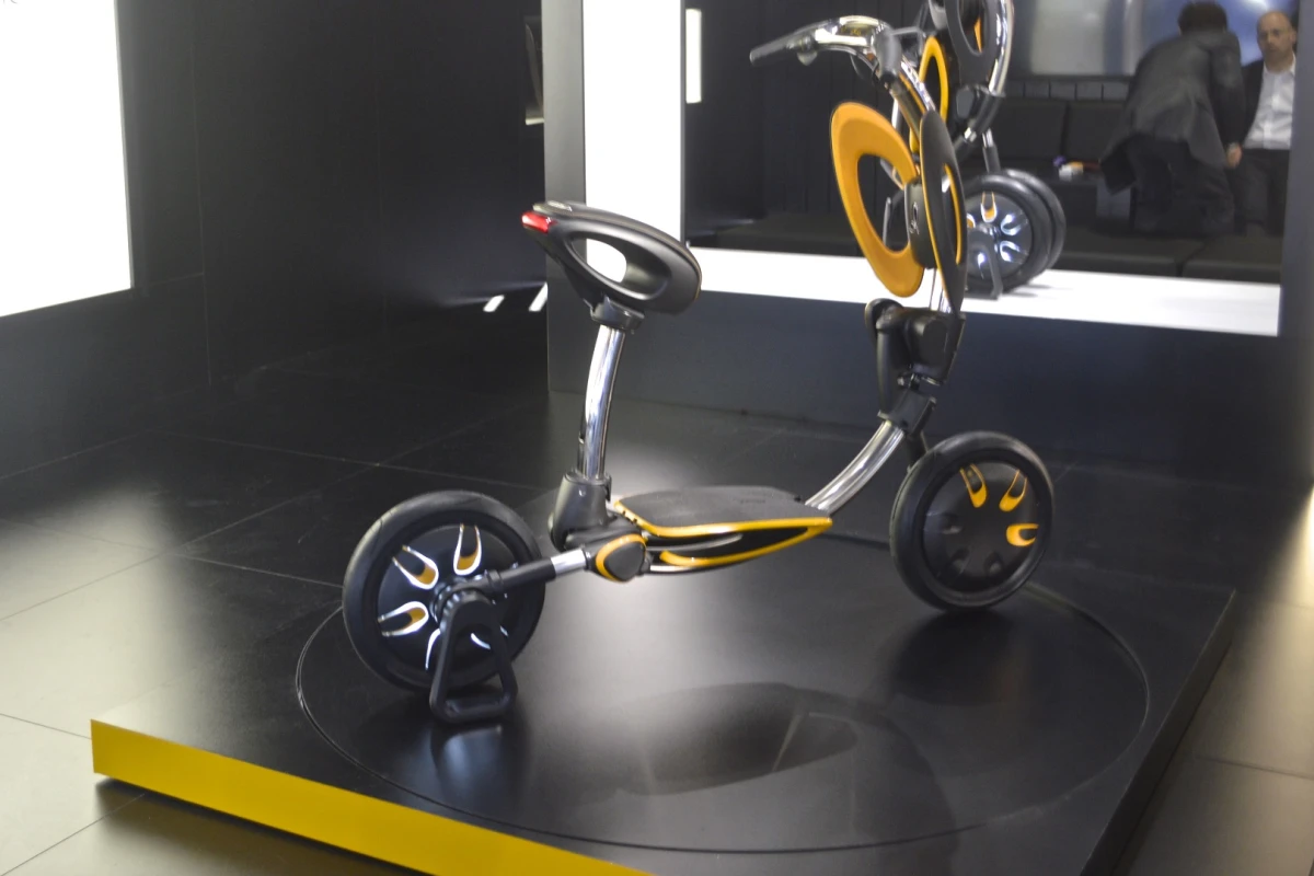 The INU scooter at the 2015 Frankfurt Motor Show