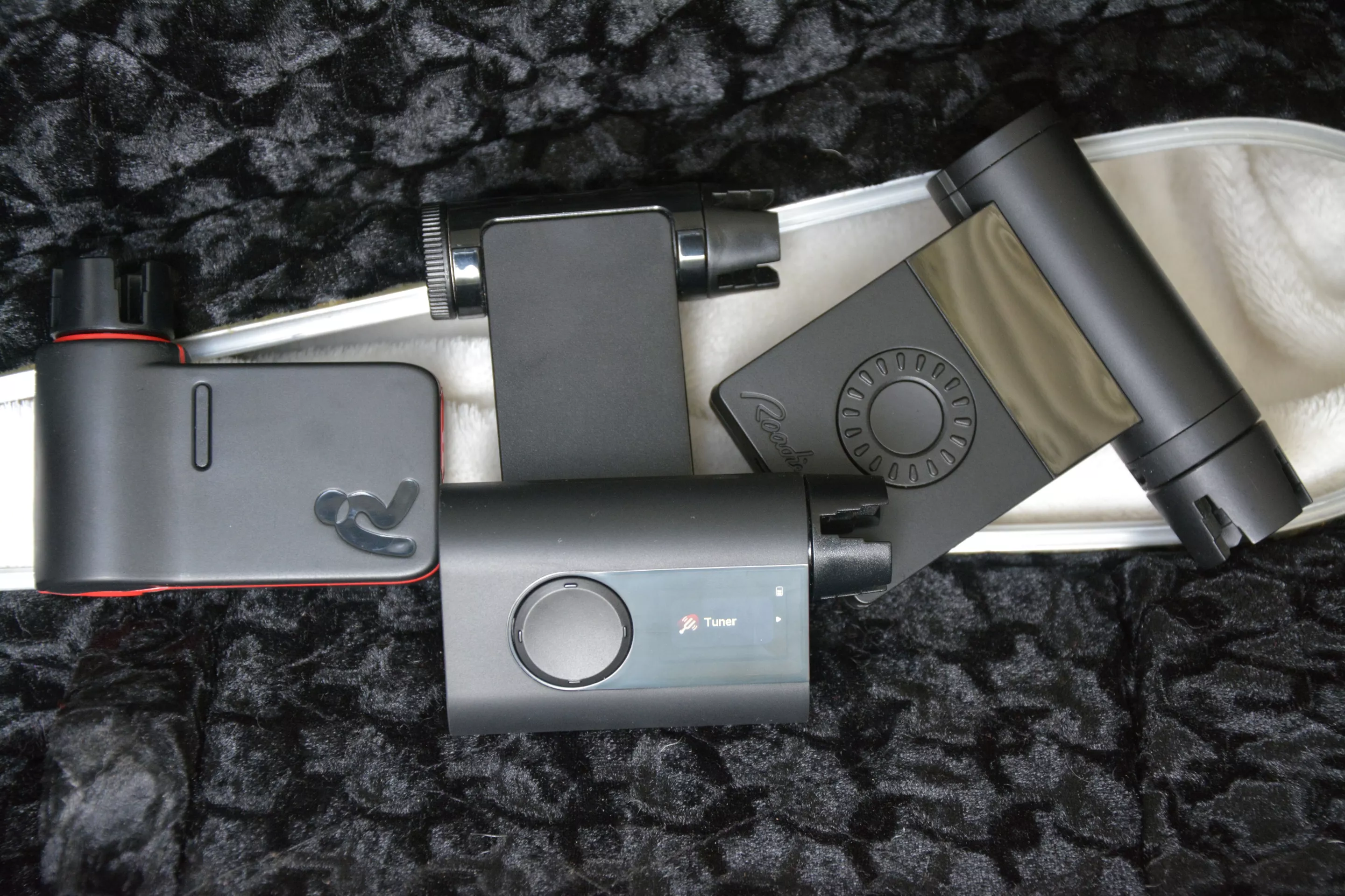 The first Roadie to the left, the Roadie 2 in the center at the back, the Roadie Bass to the right and the Roadie 3 front and center