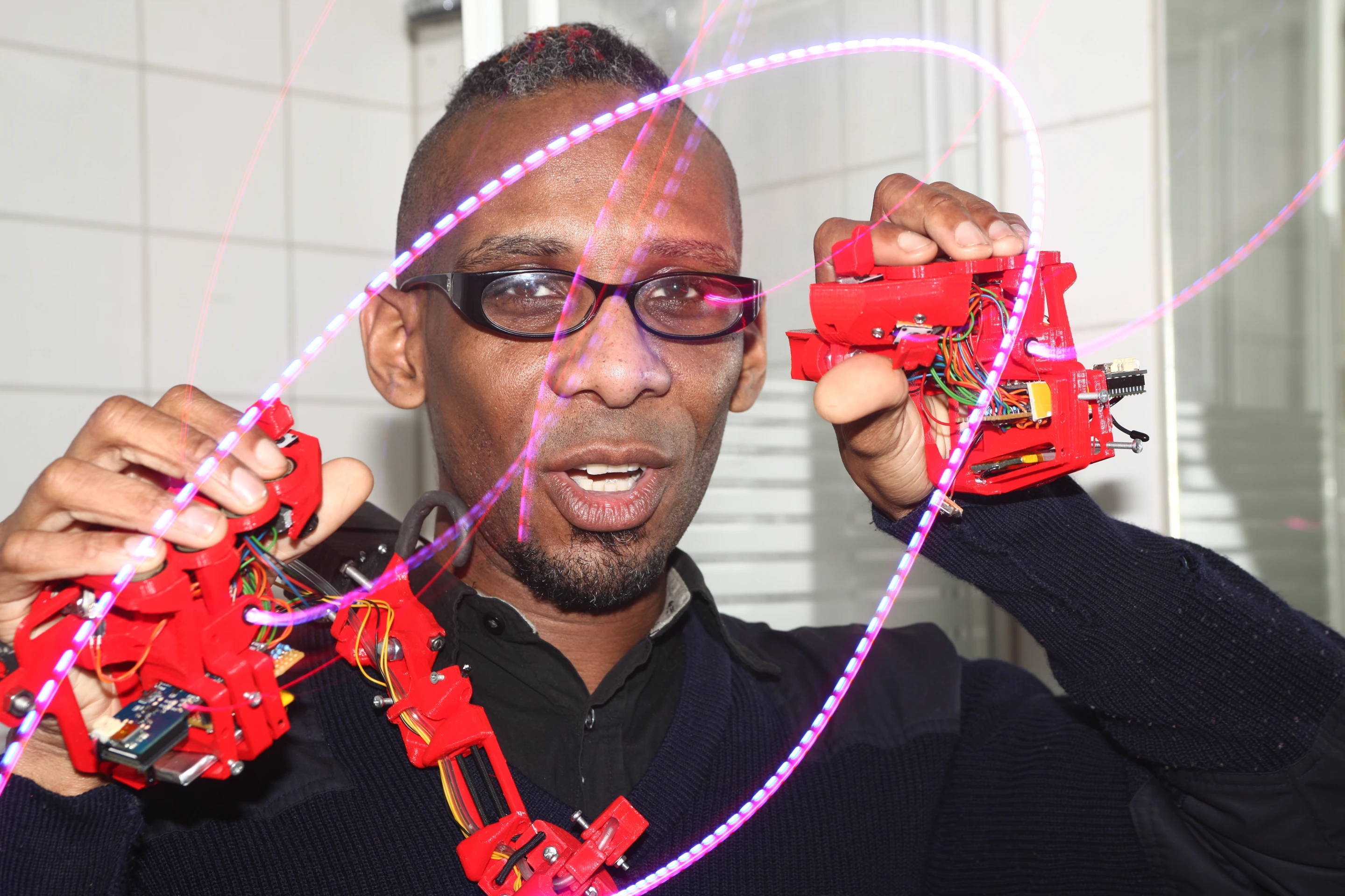 Onyx Ashanti says that around 80 percent of the new controller is 3D printed, making it both durable and lightweight