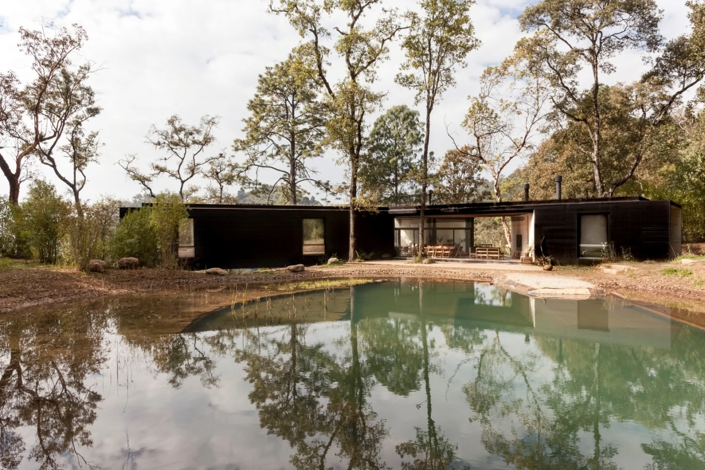 The Y-shaped Casa de la Roca was designed by Barcelona and Mexico-based architecture firm Cadaval & Solà-Morales