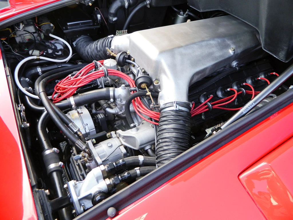 The 1986 Lamborghini Countach 5000 Quattrovalvole runs on a 455 bhp, 5,167 cc DOHC V12 engine with six downdraft Weber carburetors
