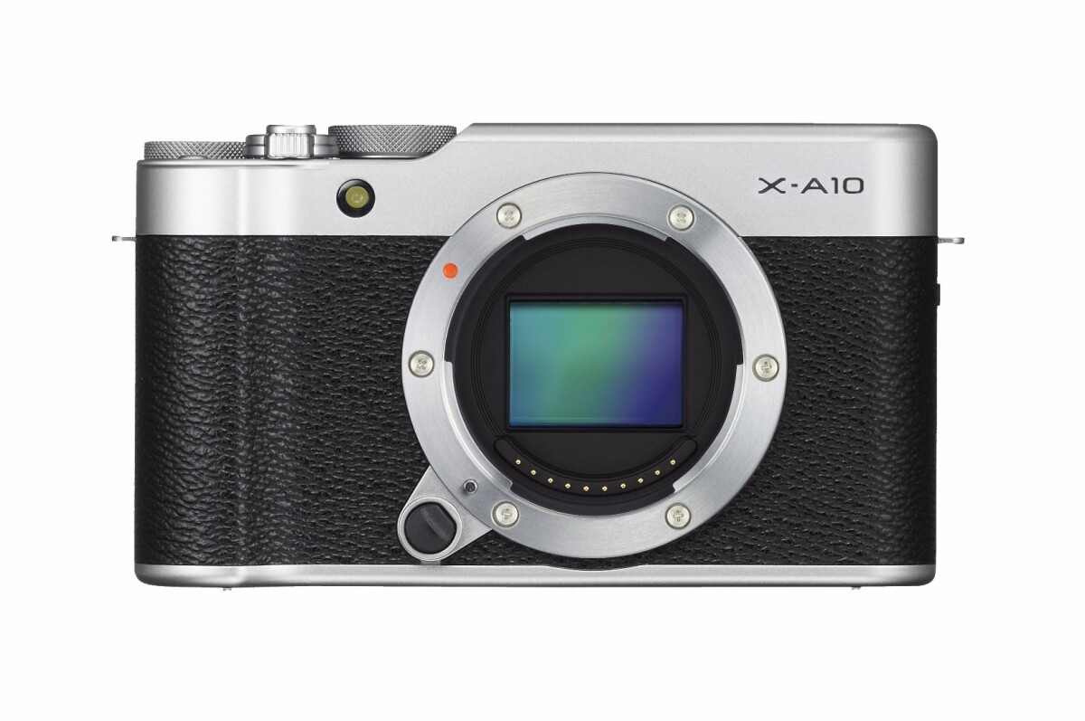 Fujifilm aims at mirrorless first-timers with the X-A10