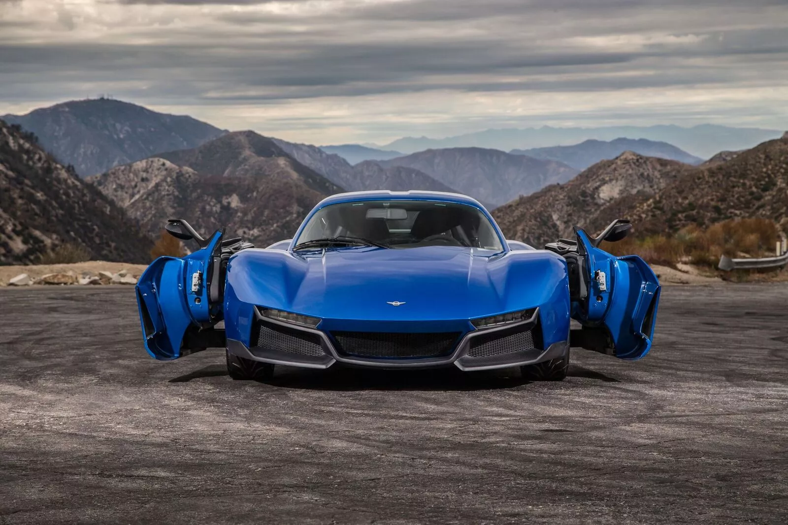 SideWinder doors are a unique touch on the Rezvani Beast Alpha