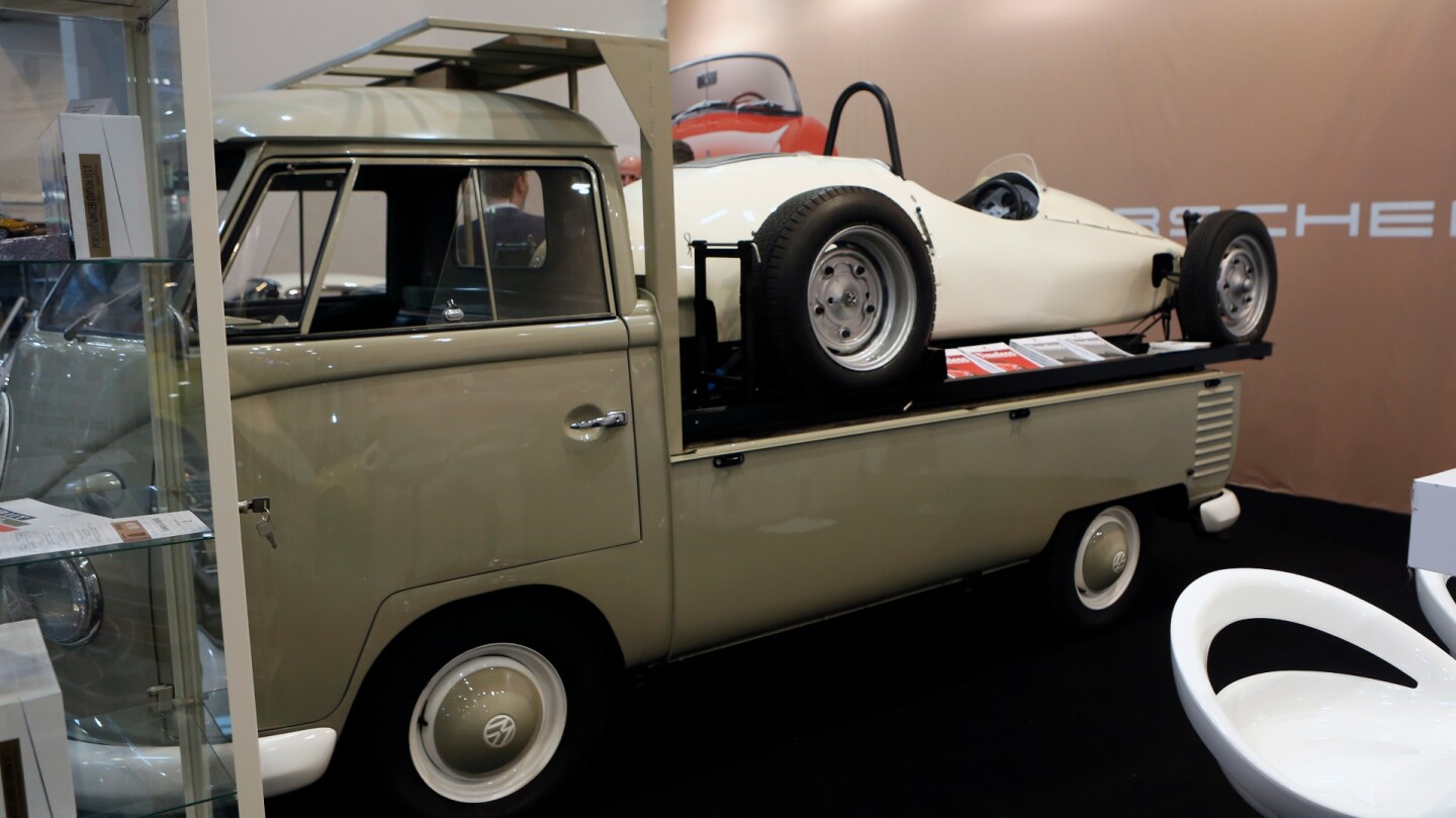 One of the many interesting vehicles at Techno-Classica in 2016 was the above Volkswagen flatbed T2 along with one of the prototypes of the racing car which came from the same family - the Formula Vee. It was for sale on the show floor for €295,000, though it also came with the racing car and had been authenticated as one of the original transporters which hauled around the Formula Vee cars in the infancy of that series.