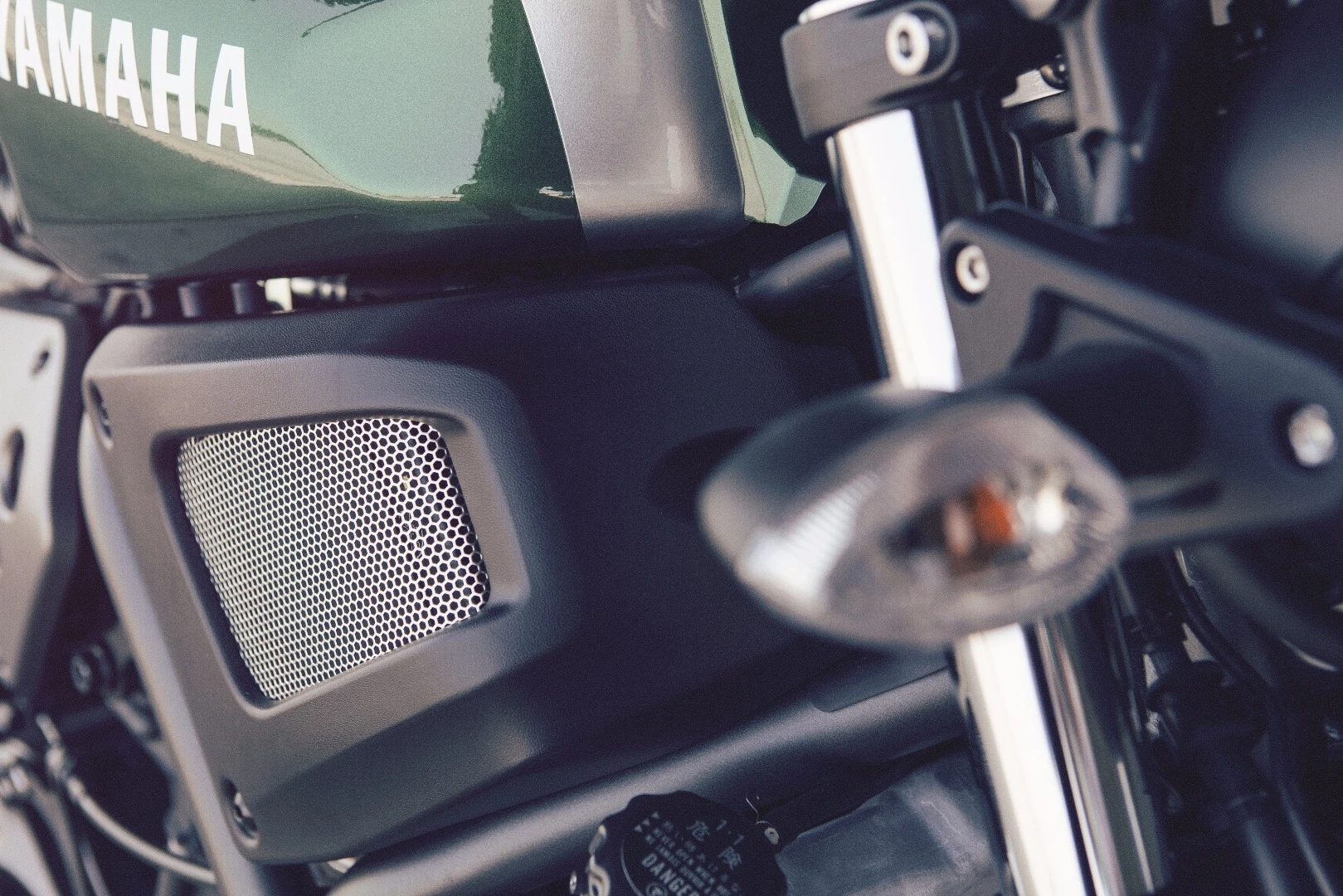 Black plastic panels hide some "modern" parts of the engine