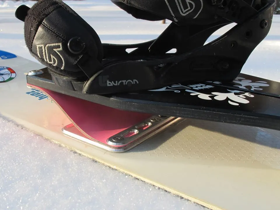 The SANKIboard's leaf shocks are made from carbon fiber-reinforced fiberglass