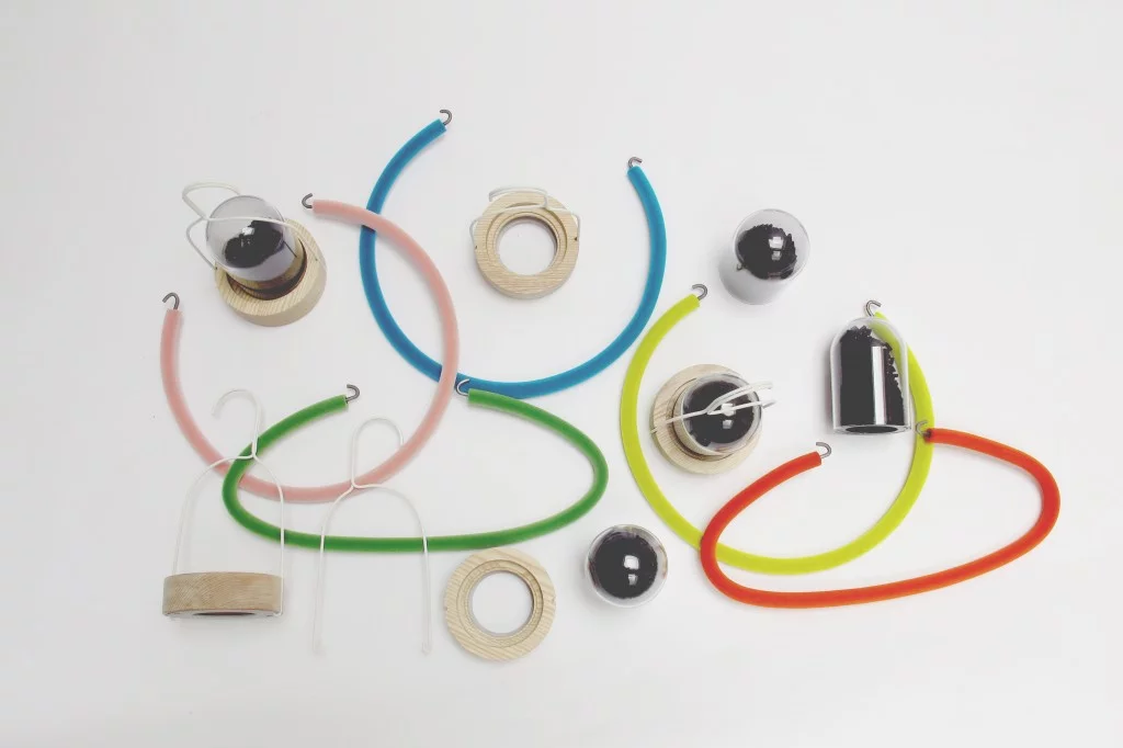 The different components that make up the Bye Bye Laundry clothes hangers