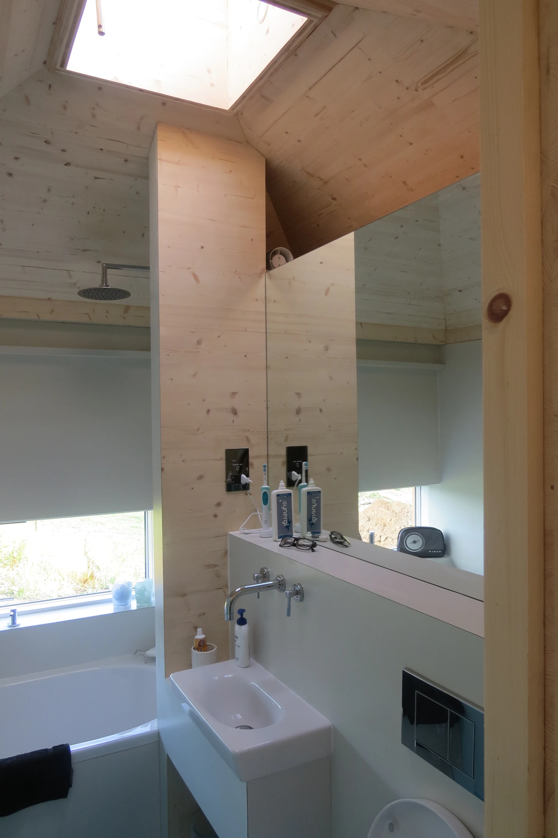 Wiltshire-based off-grid tiny home based on Echo's module design (Photo: Echo)