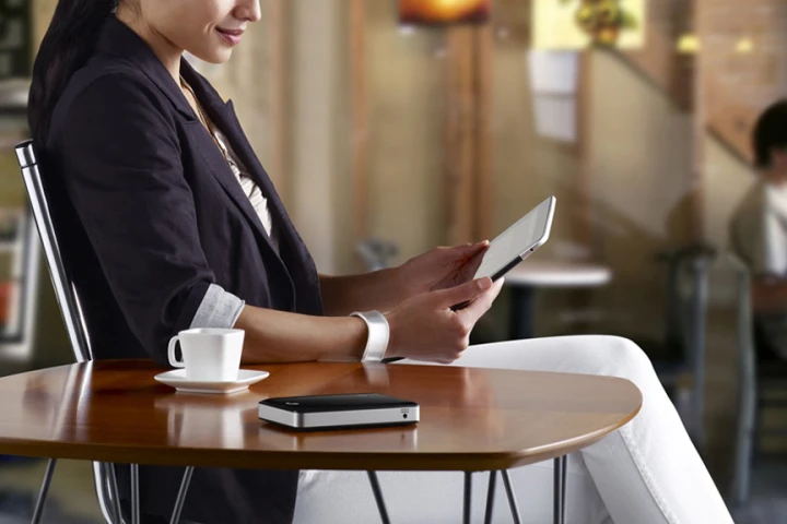 Seagate's GoFlex portable HDD can stream media wirelessly to mobile devices such as Apple's iPad