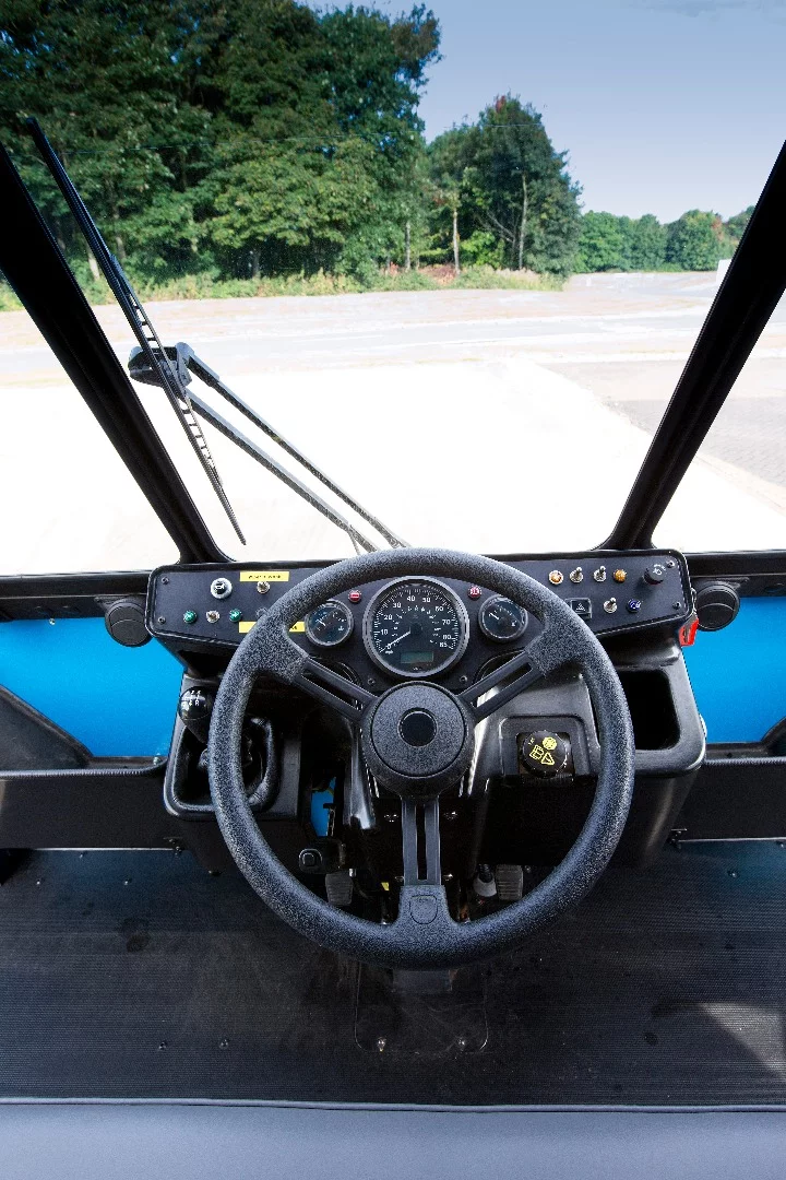 The Ox flatpack truck is built to carry 1,900 kg (4,200 lb) and seat up to 13 people