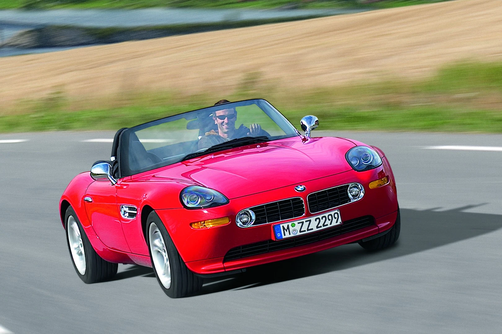 BMW shoehorned the M5's V8 engine under the hood of the Z8