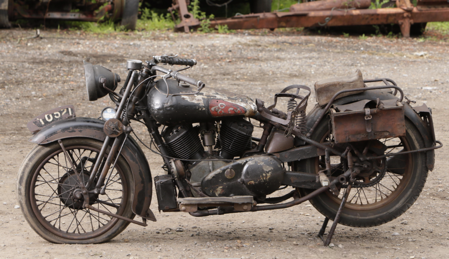 A wonderful barnfind in need of some tender loving care but the end result will be more than worthwhile, as the record price at auction for a Brough Superior 1096cc 11-50 HP was achieved by a 1937 model at Bonham's Spring Stafford Sale earlier this year when it fetched £147,100 (US$223,364). Acquired by the current owner in 1991, this 1934 Brough Superior 1,096CC 11-50HP Project appears to be totally original and complete, and should, despite its somewhat distressed condition, be a relatively straightforward restoration for the experienced practitioner. It sold for £93,340 ($144,113)