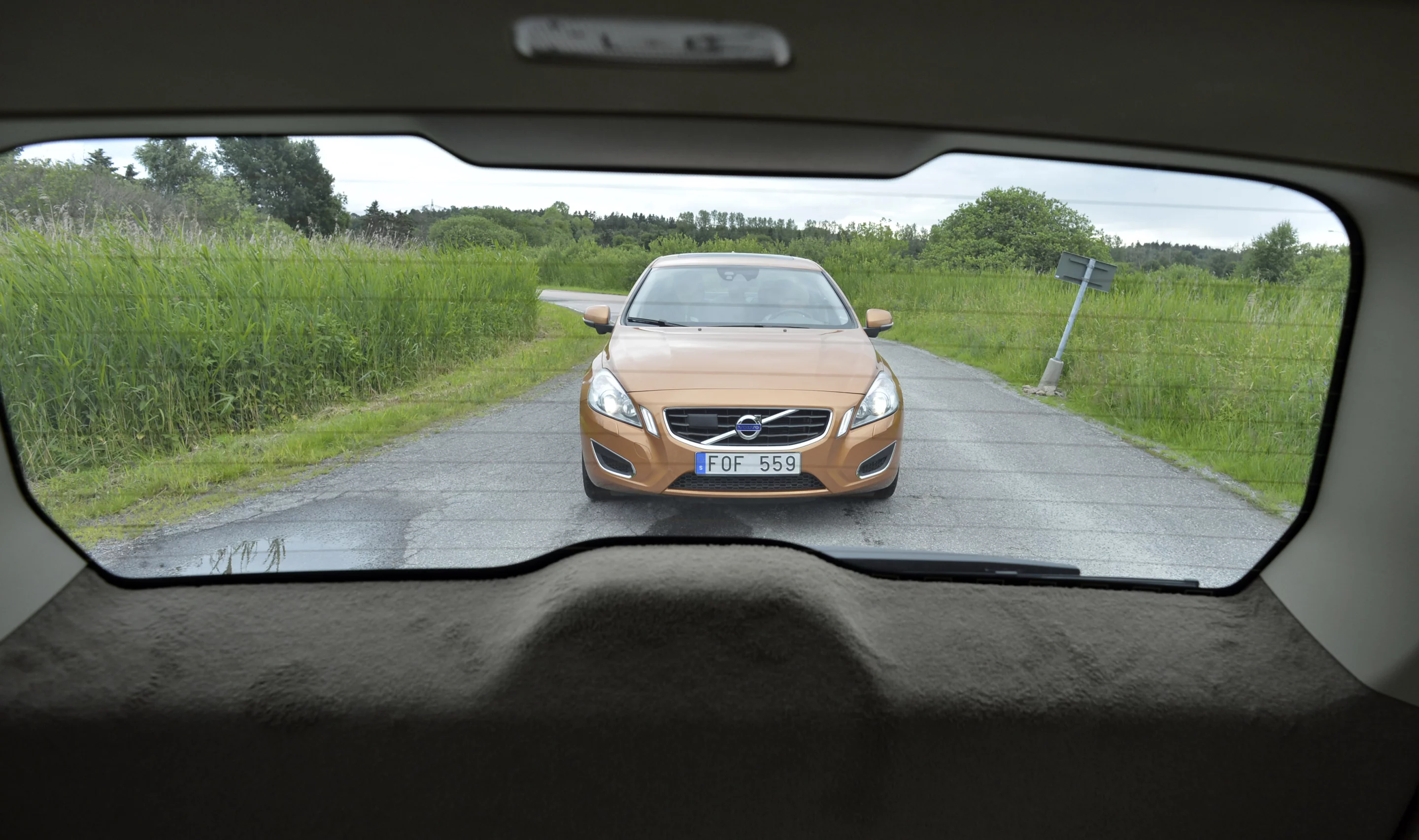 Volvo's Adaptive Cruise Control prototype autonomously follows the lead vehicle