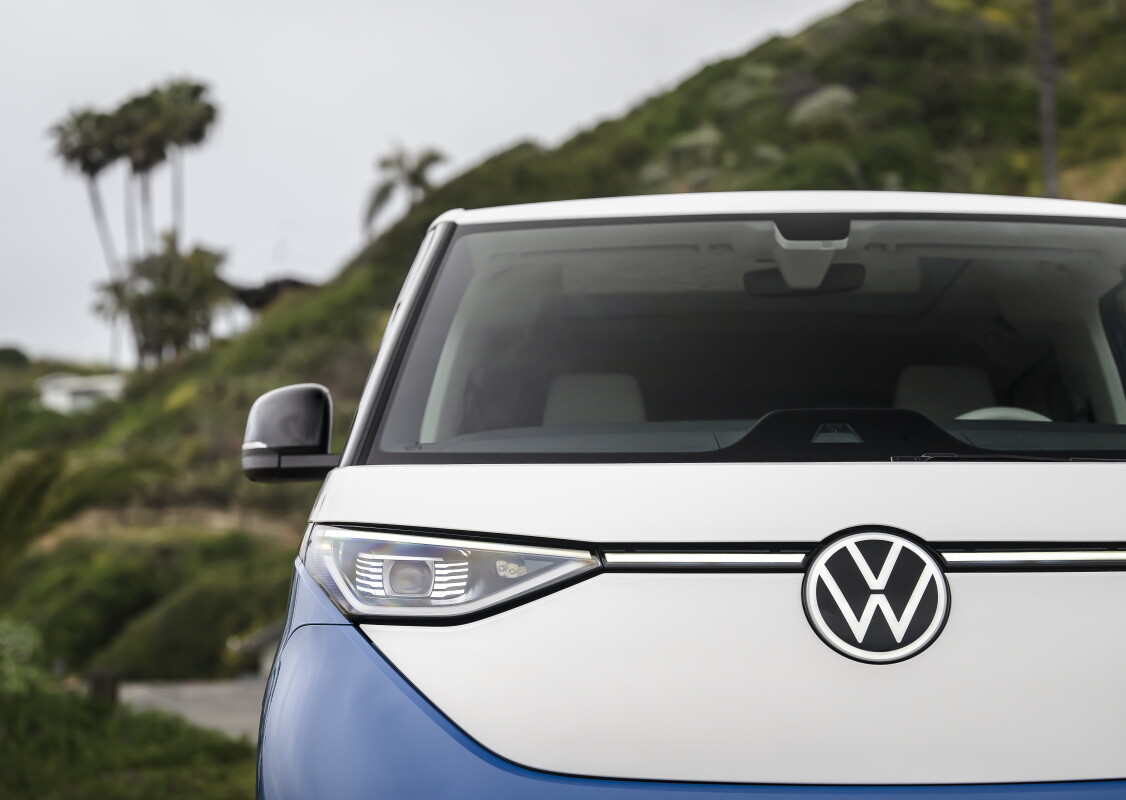 Volkswagen California concept camper van alters the trajectory