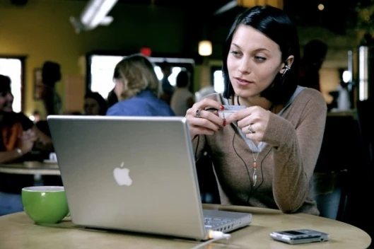 Coffee shops are sure to be buzzing with Bluetooth 3.0 transmissions