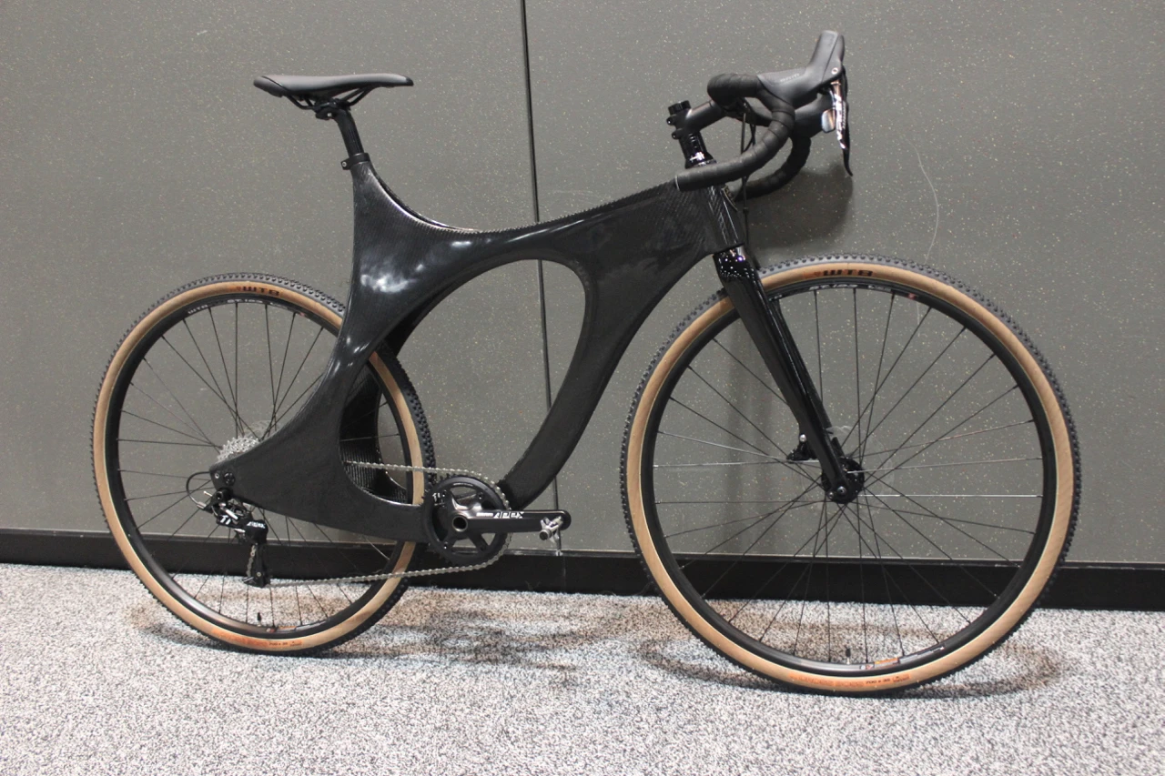 A full-carbon gravel bike, by Ryan Cargo of Juliet Designs