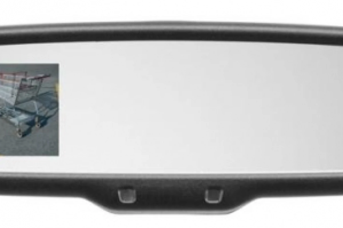 Mazda's multifunction auto-dimming rearview mirror, as aailable on the CX-9.