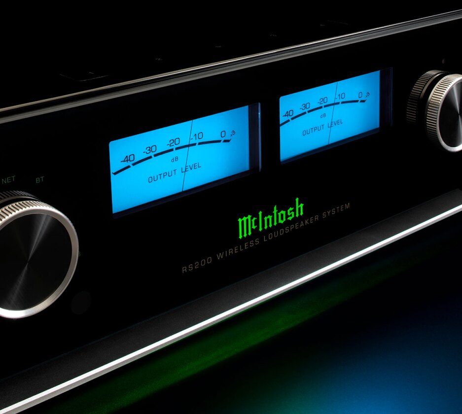 The RS200's gloss black enclosure is fronted by a black glass panel that proudly displays the illuminated McIntosh logo and signature VU meters flanked by control knobs