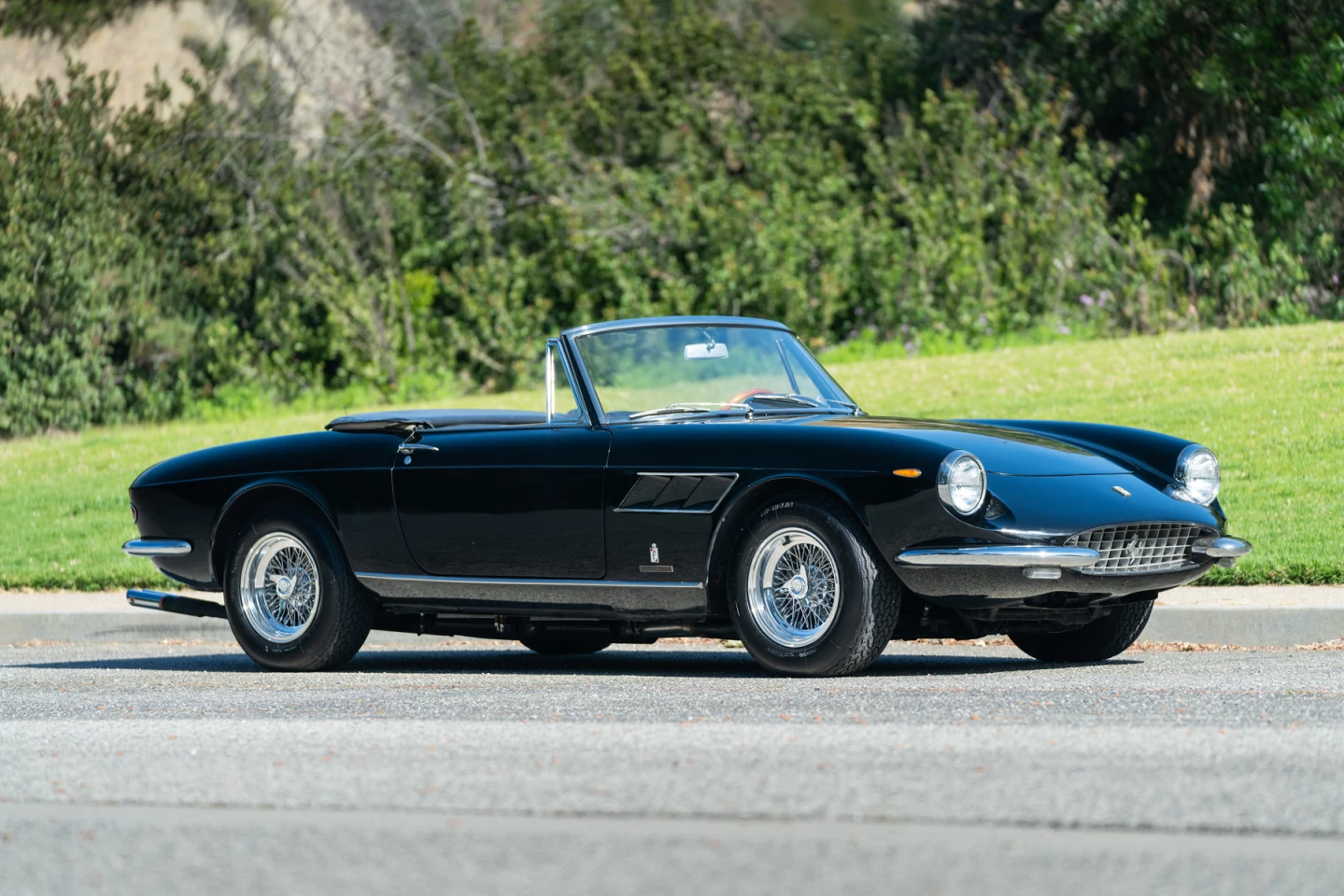 1967 Ferrari 330 GTS