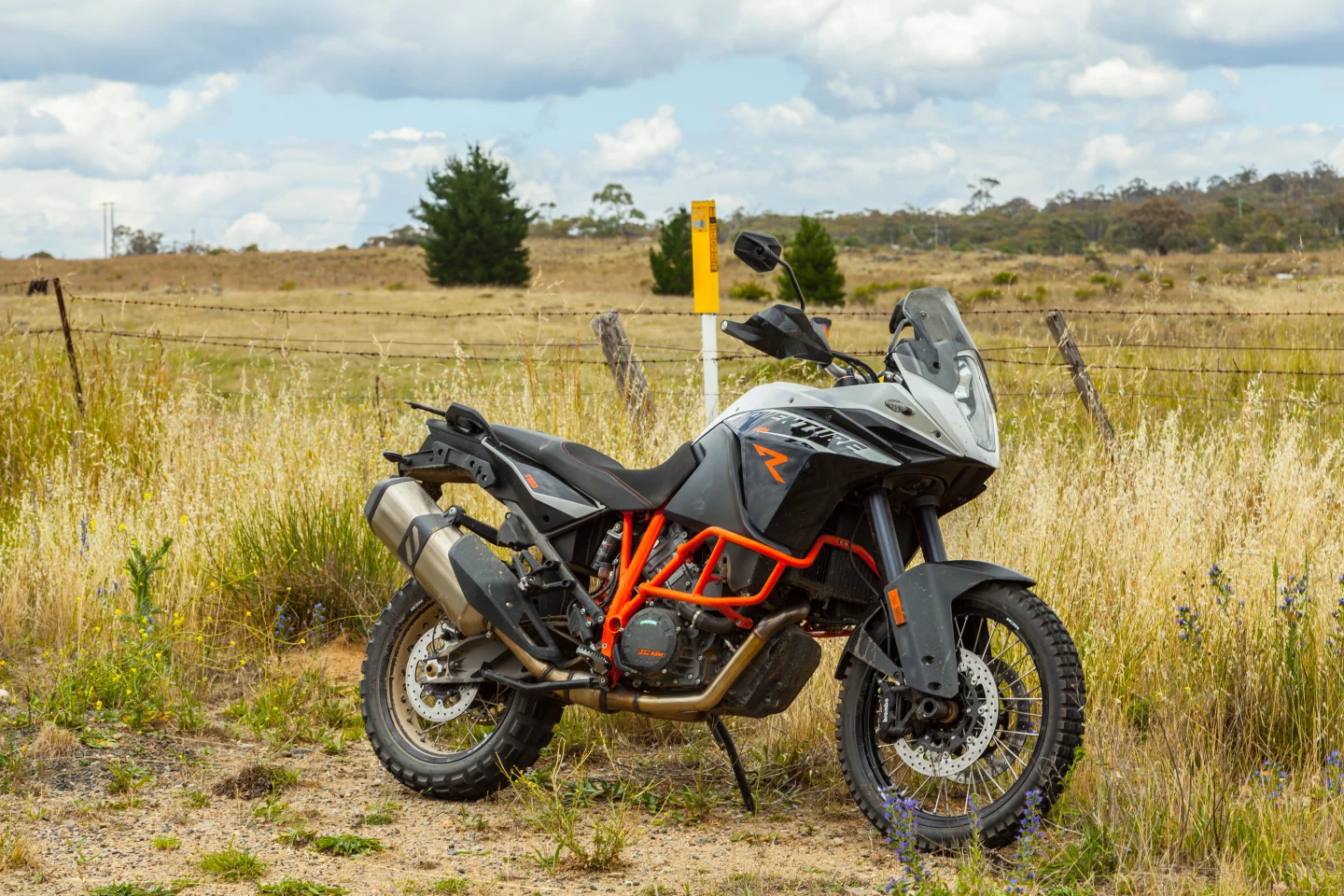 KTM Adventure 1190 R: all-day comfort, if a little hot between the thighs (Photo: Gizmag/Loz Blain)