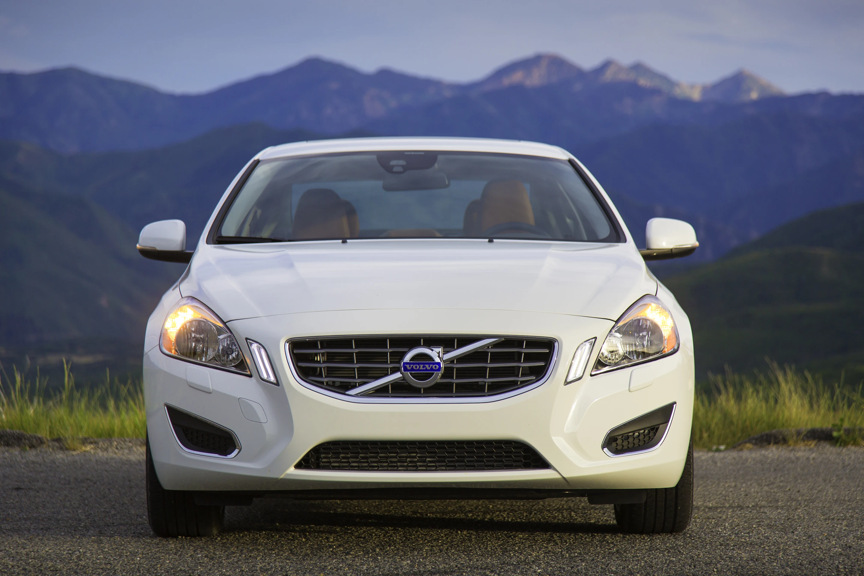 2013 Volvo S60 is an IIHS Top Safety Pick+