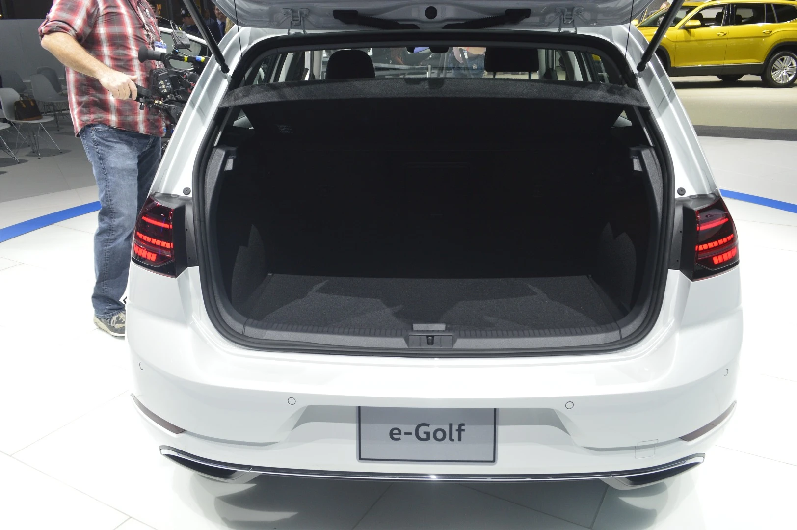 The 2017 e-Golf has a new rear bumper