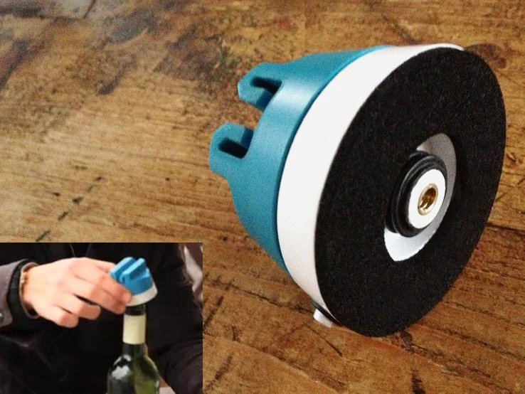 The BubblePods bottle mount could be particularly handy for group shots around a dining table